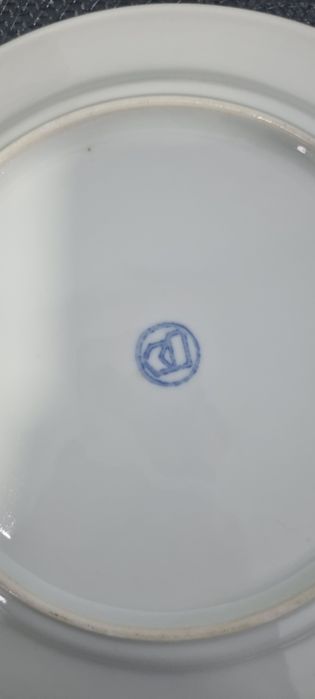 Ретро български чинии на Калейца