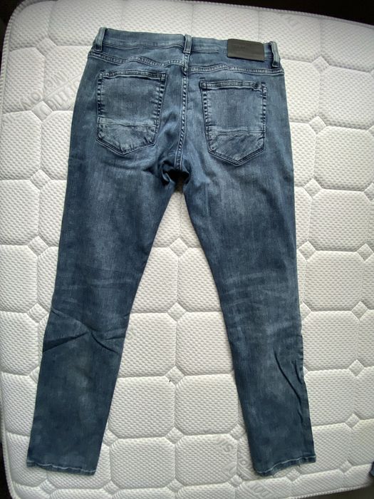 Collin’s,Jack&Jones,Zara