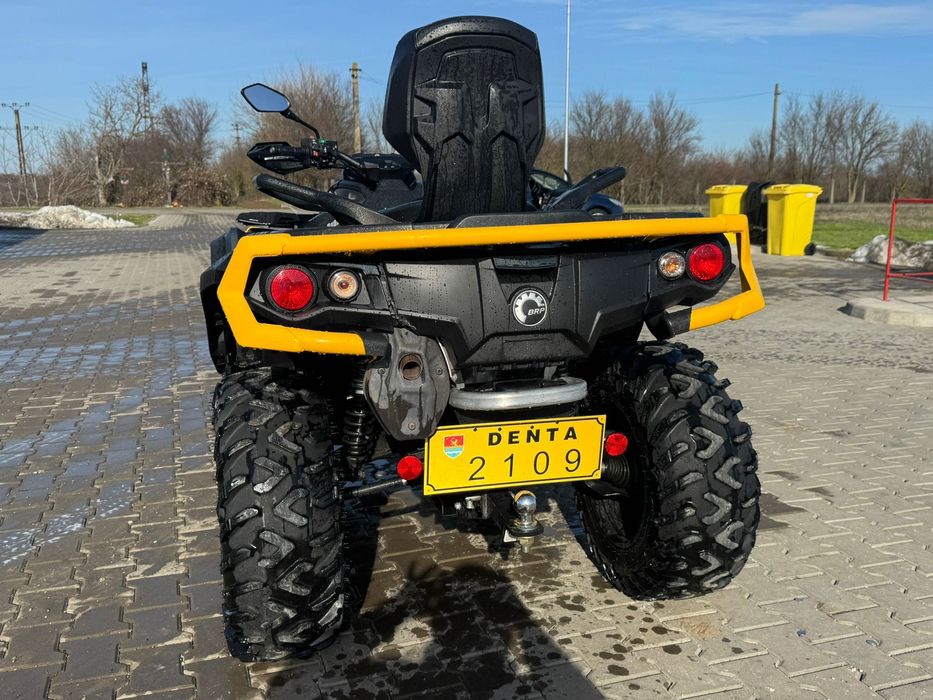 Vând ATV Can-Am Outlander