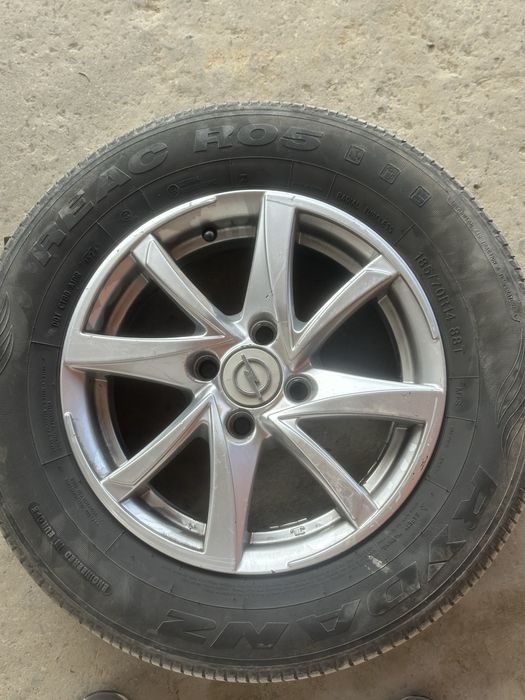 продаютсья Диски 14Р