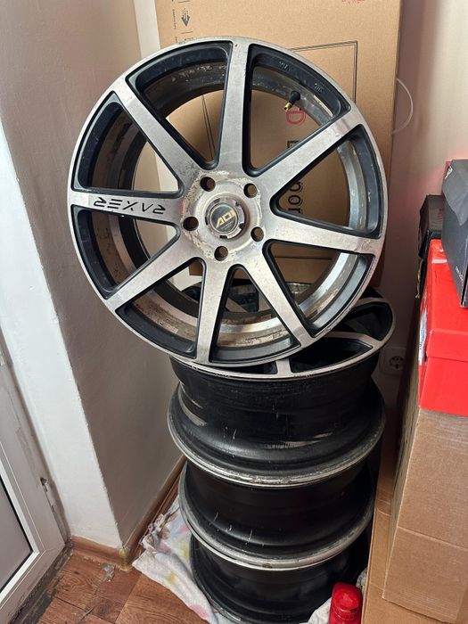 Срочно продам диски!!!