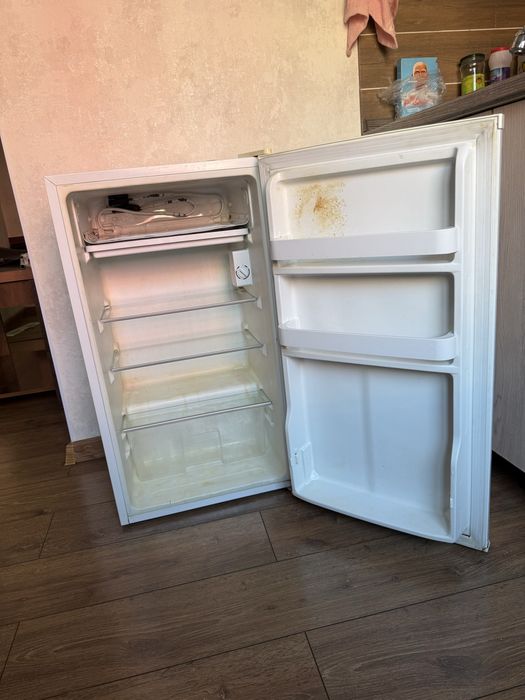 Продаю холодилтник