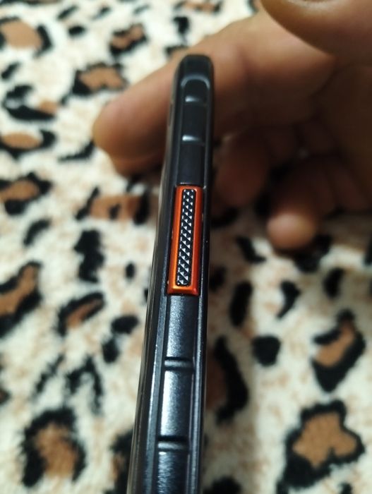 Vând telefon Samsung