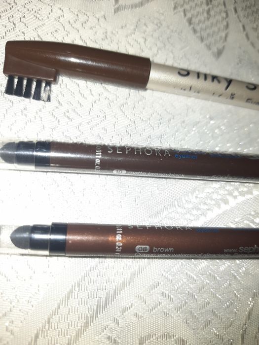 Последни бройки моливи на NYX и на други марки