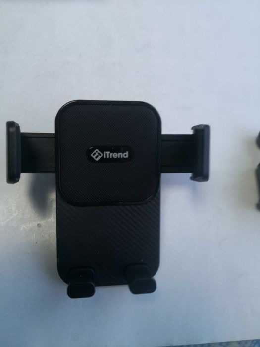 Suport telefon cu prindere grila aer