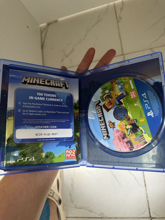 PS4 ойын дискілері NFS Payback + Minecraft