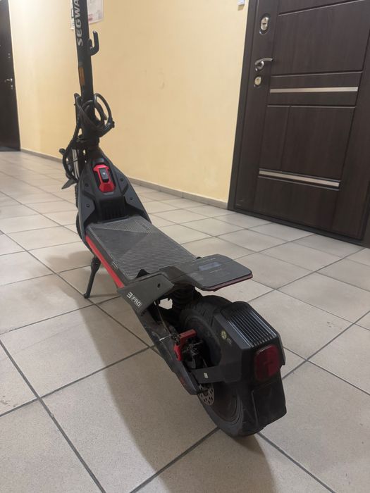 Электросамокат segway ninebot zt3pro