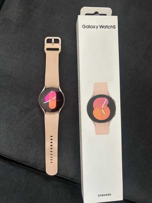 Смарт часовник SAMSUNG GALAXY WATCH 5 40MM R900 pink gold