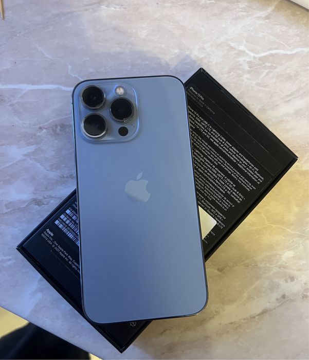 iPhone 13 PRO de 128 GB cu 100% Bateria