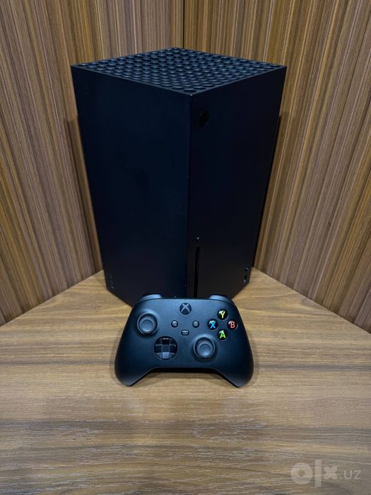 Xbox series X в хорошем состоянии
