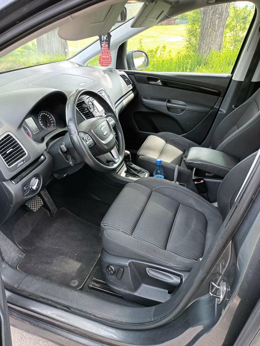 Vând Seat Alhambra 2012 Automat
