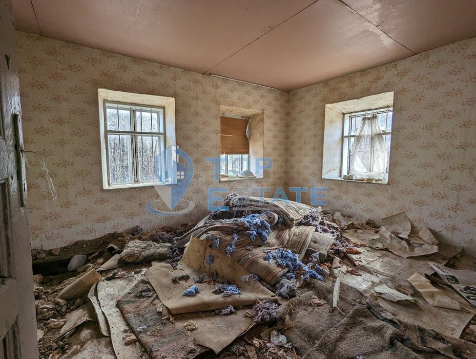 Продава се Къща в с. Скалско, Област Габрово - 120 кв.м за 159 €/кв.м - Снимка #3