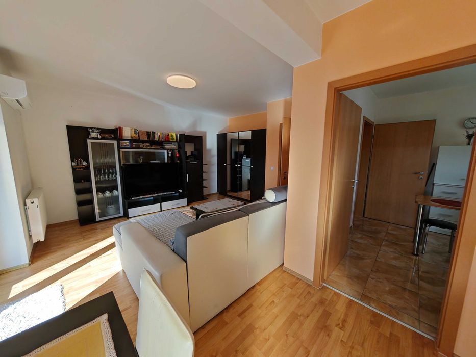 Inchiriem Apartament 2 Camere, 60 Mp, Mobilat, Decomandat,Avantgarden2