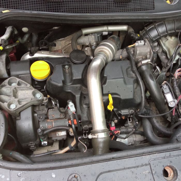 Renault Megane 2  + una de piese