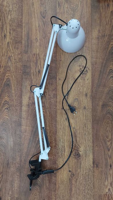 Veioză albă, reglabilă pentru manichiură/birou , nouă