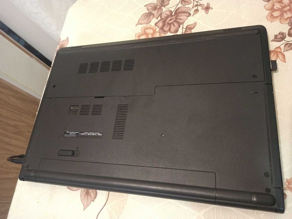 Лаптоп Dell Inspiron, Intel® Core™ i5- 15.6", Full HD, RAM 4GB