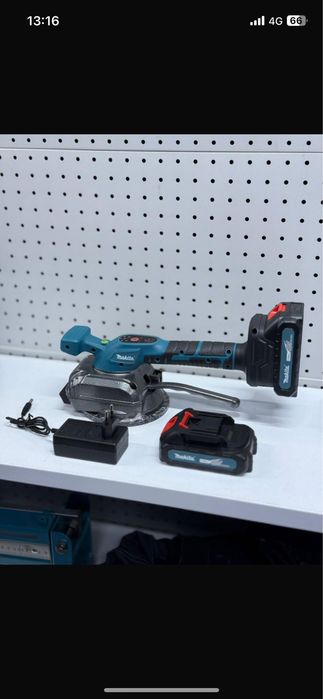 Виброприсоска для кафеля Макита