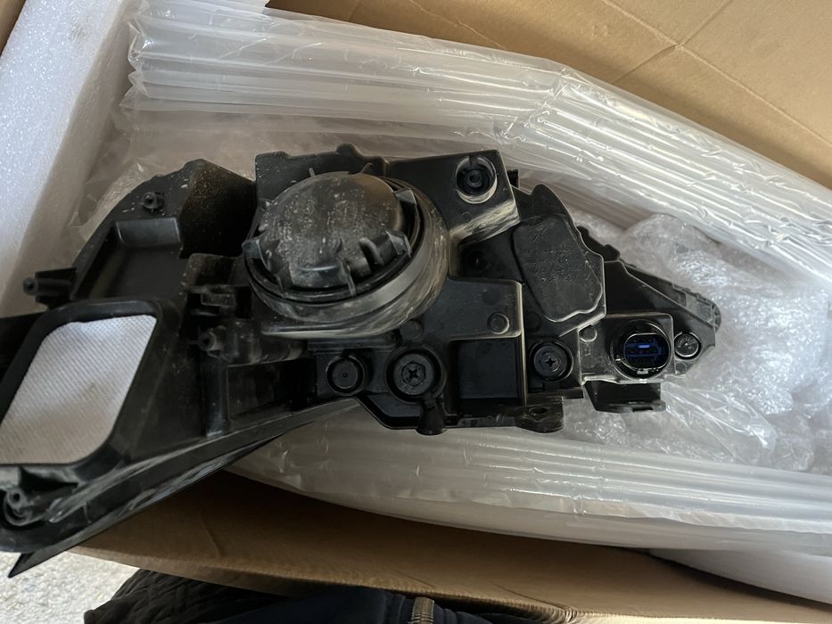 Фара Hyundai Elantra 2023