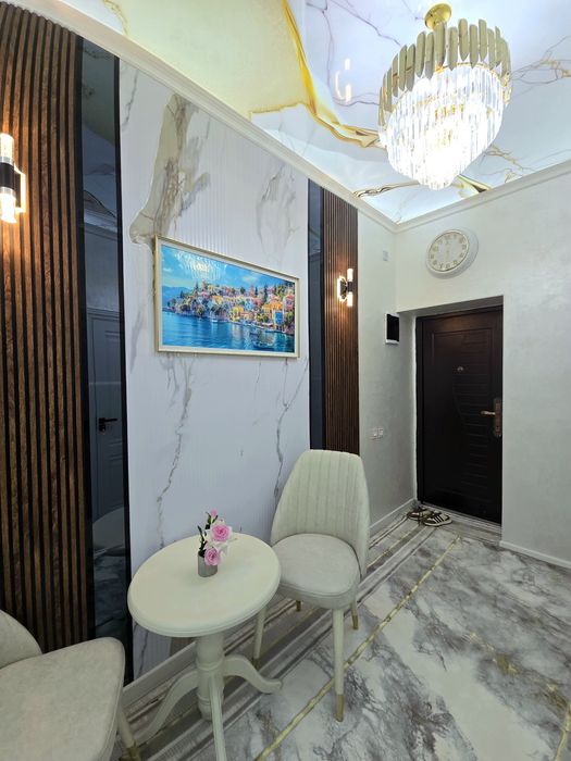 4х комнатная на 2 этаже вдоль дороги!