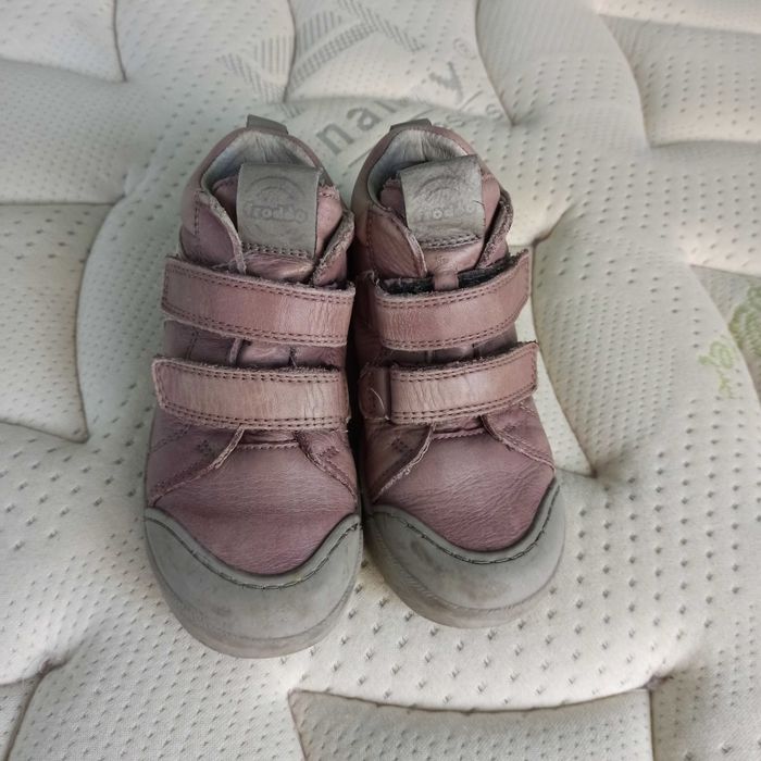 Обувки Froddo номер 26