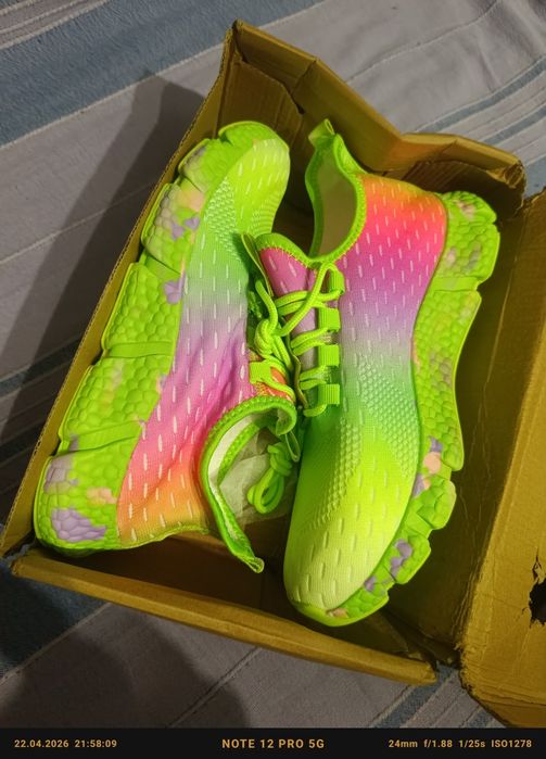 Кроссовки кеды лёгкие