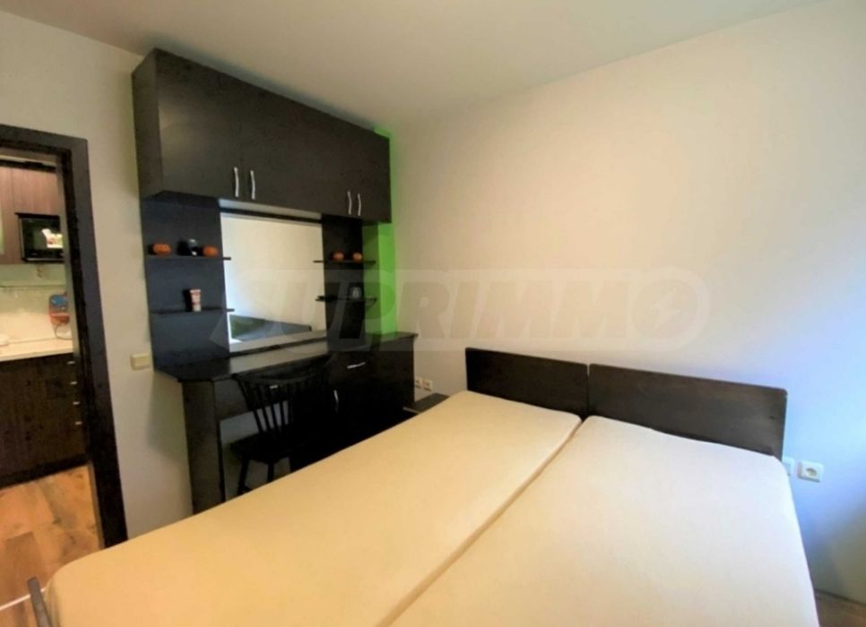 Тристаен апартамент в Банско