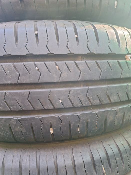 Anvelope Nexen 215/75/16C de vară 8buc aproape noi