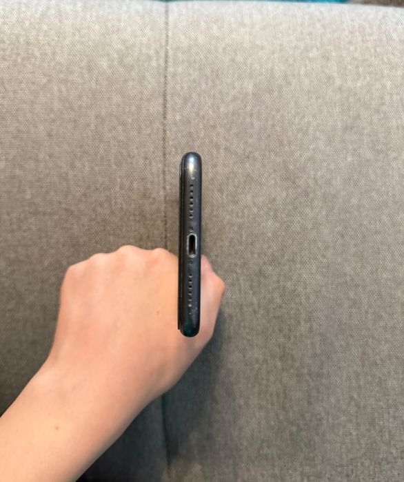 Iphone 11 negru cu 128gb