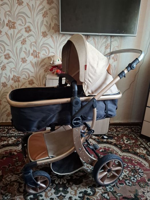 Продам детскую коляску