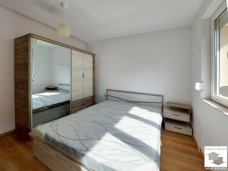 105574 ЕКСКЛУЗИВНО! Двуетажна къща с гараж в кв. Акация, В.Търново