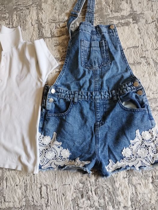 Salopeta blugi+tricou polo fetiță măr 140
