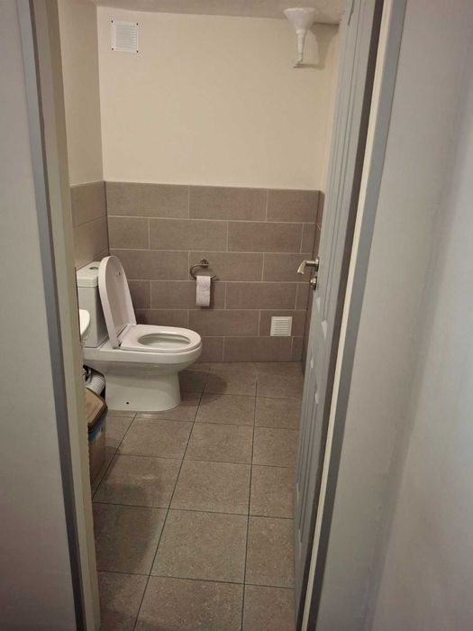 Дава се под наем Офис в Варна, Бизнес хотел - 67 кв.м за 765 € - Снимка #11