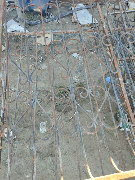 Решётки б/у продаётся