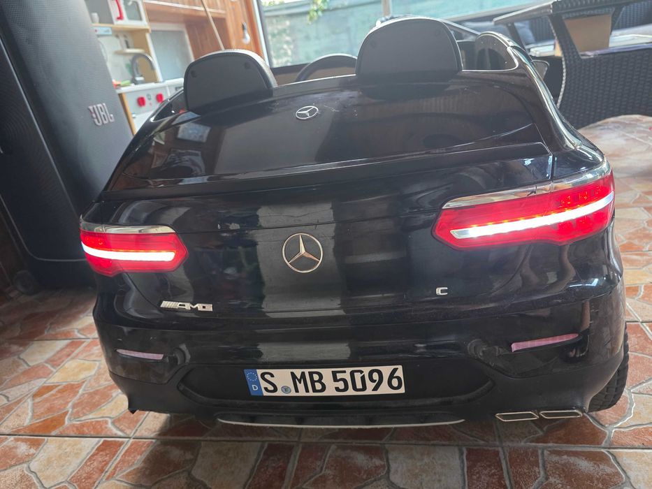 Акумулаторна детска кола Mercedes