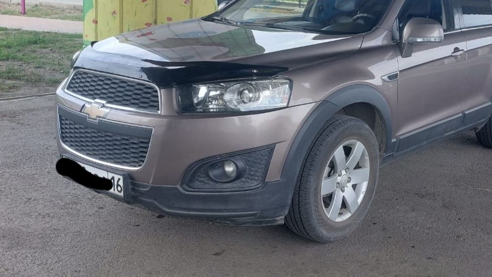 Продам автомобиль Шевроле Каптива, обьем  2.4, 2014 года