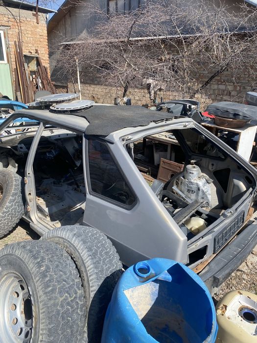 Продам запчасти на 2114 которые на фото