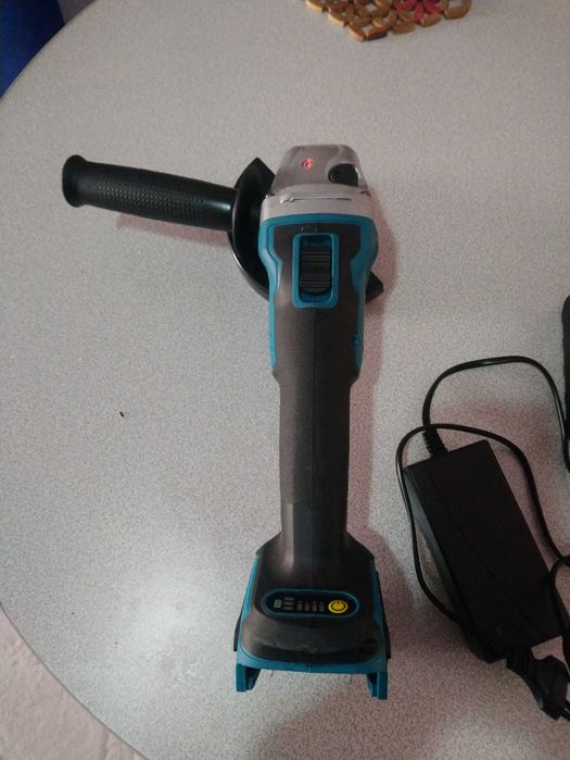 Акумулаторен гайковерт