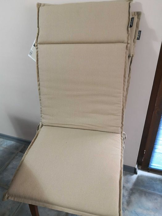 Възглавници за градински столове