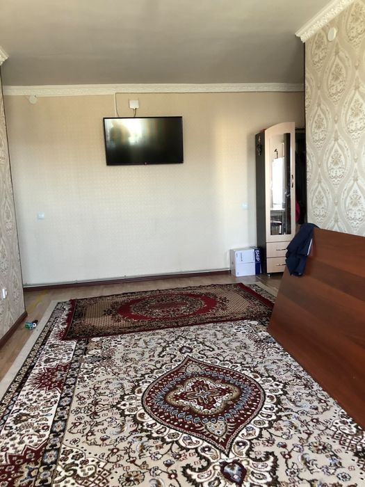 уақытша жалға  2 бөлмелі үй беріледі