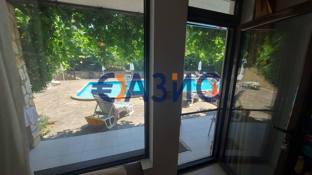 Продава се Двустаен апартамент в Свети Влас - 62 кв.м за 1267 €/кв.м - Снимка #13