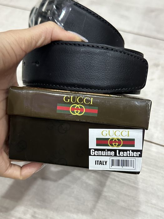 Vand curea Louis Vuitton