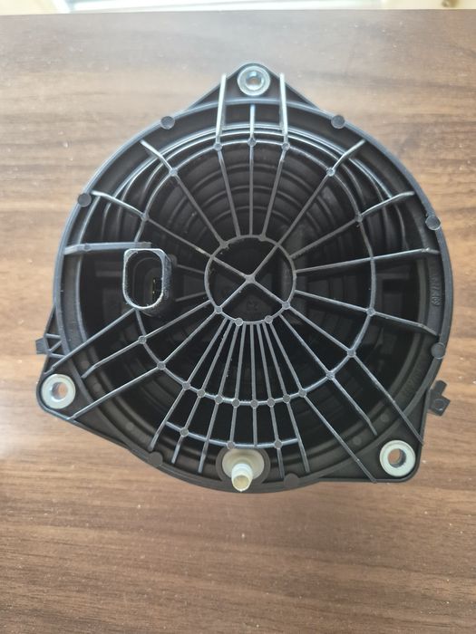 задна емблема за отваряне на багажникФолксваген 7 с механизъм