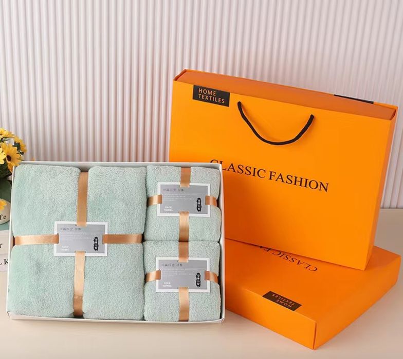 Продам Подарочные наборы.