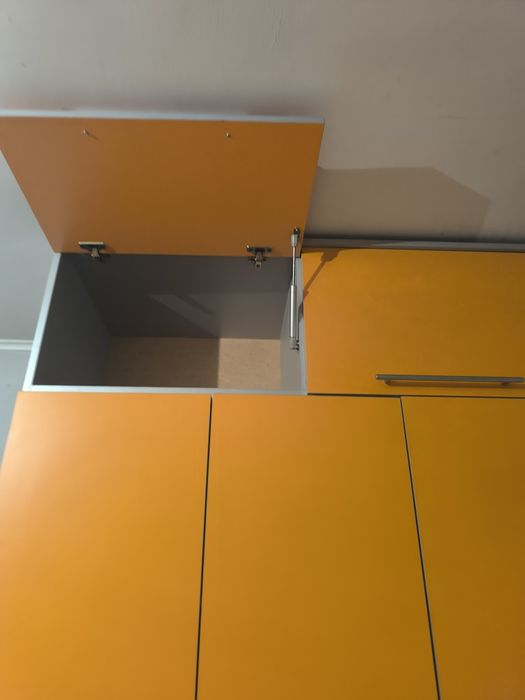 Продам спальный детский гарнитур