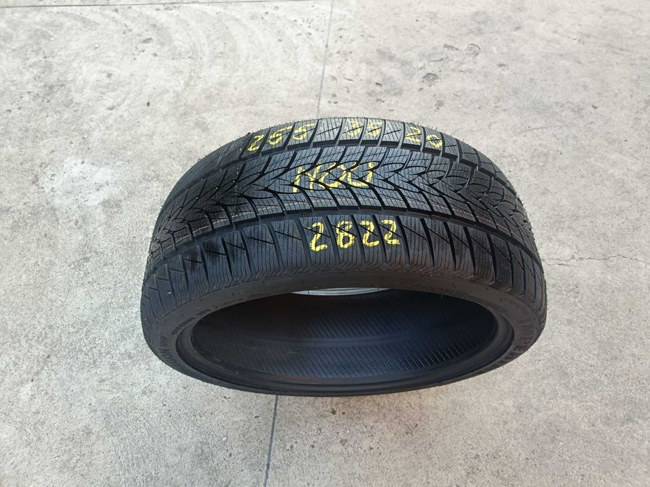 O anvelopa noua de iarna 255 35 20 imperial snow dragon dot 2822