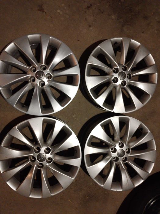 Оригинални лети джанти 7Jx18, 5х105, IS38 ц.о. 56,6 за Opel Mokka