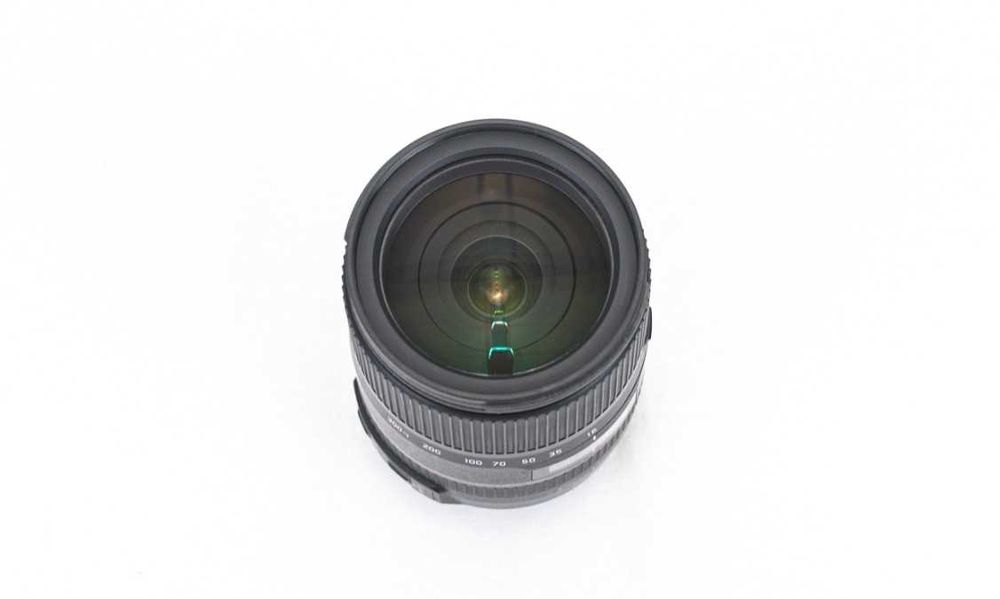 Tamron 16-300 mm f/3.5-6.3 Di II VC PZD MACRO pentru montura Canon EF - obiectiv telephoto zoom