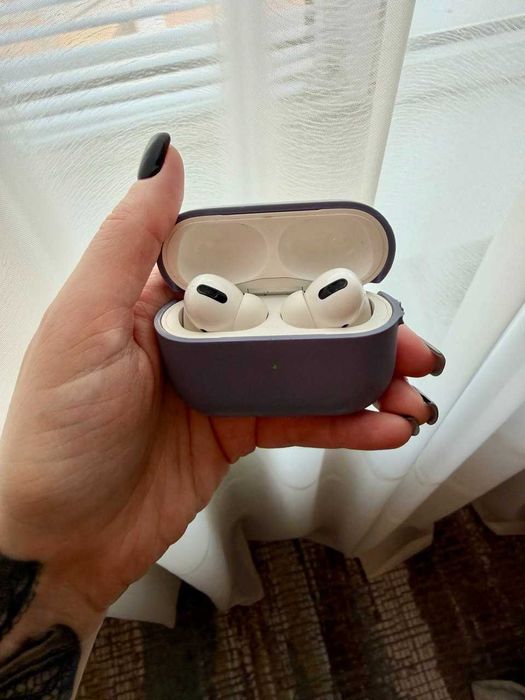 Apple iPhone 14 Pro 256Gb (87%) + AirPods Pro