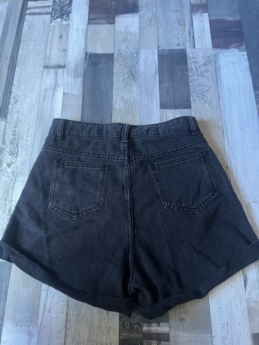 Дамски къси гащи S/M и детско яке за 11г