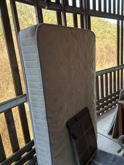 Saltele pe arcuri, ocazional folosite ( 50 de lei buc) Ridicare BVdin